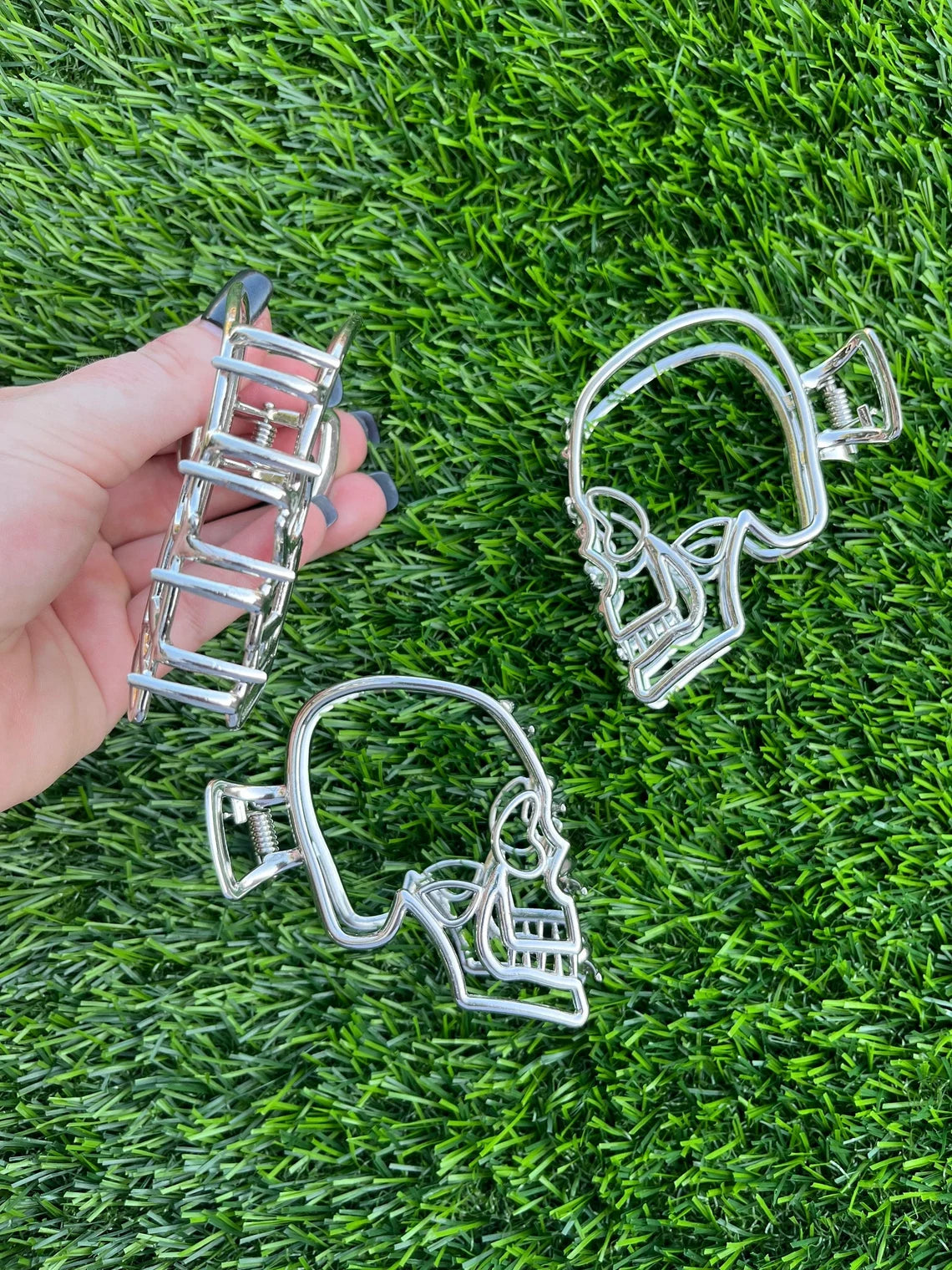 Silver Skull Hair Claw image 3
