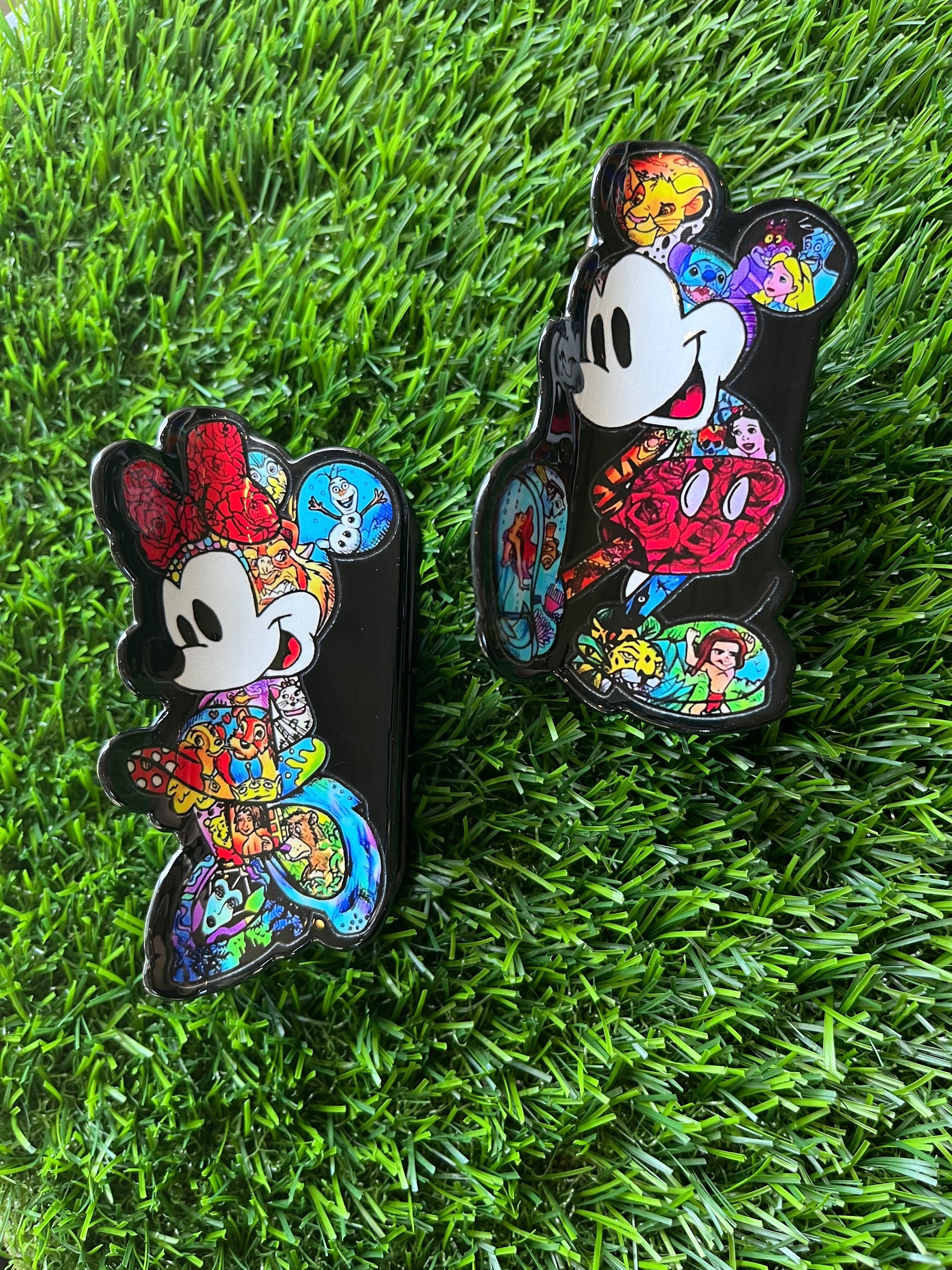 Mickey & Minnie Movie Art Hair Claws image 0