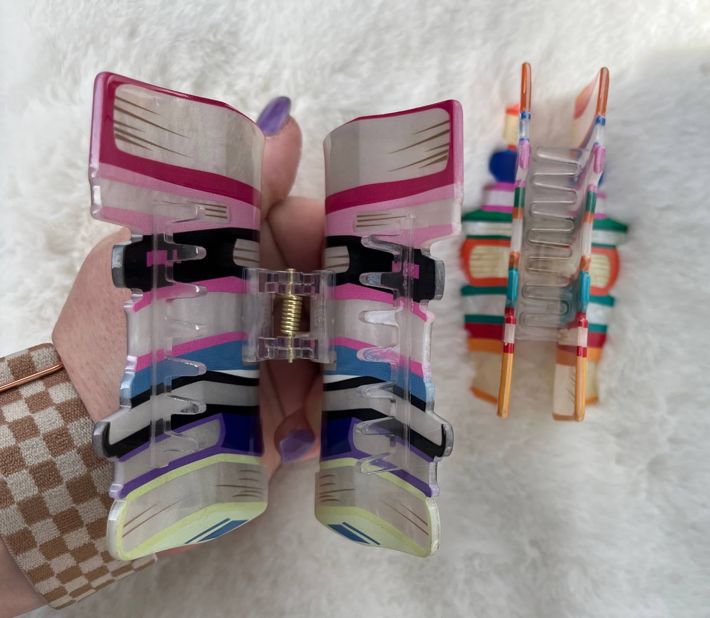 Book Stack Hair Claws image 2